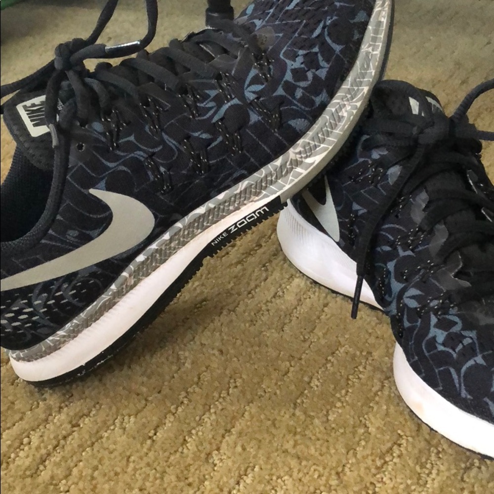 NIKE Zoom Pegasus 33 - Picture 2 of 4